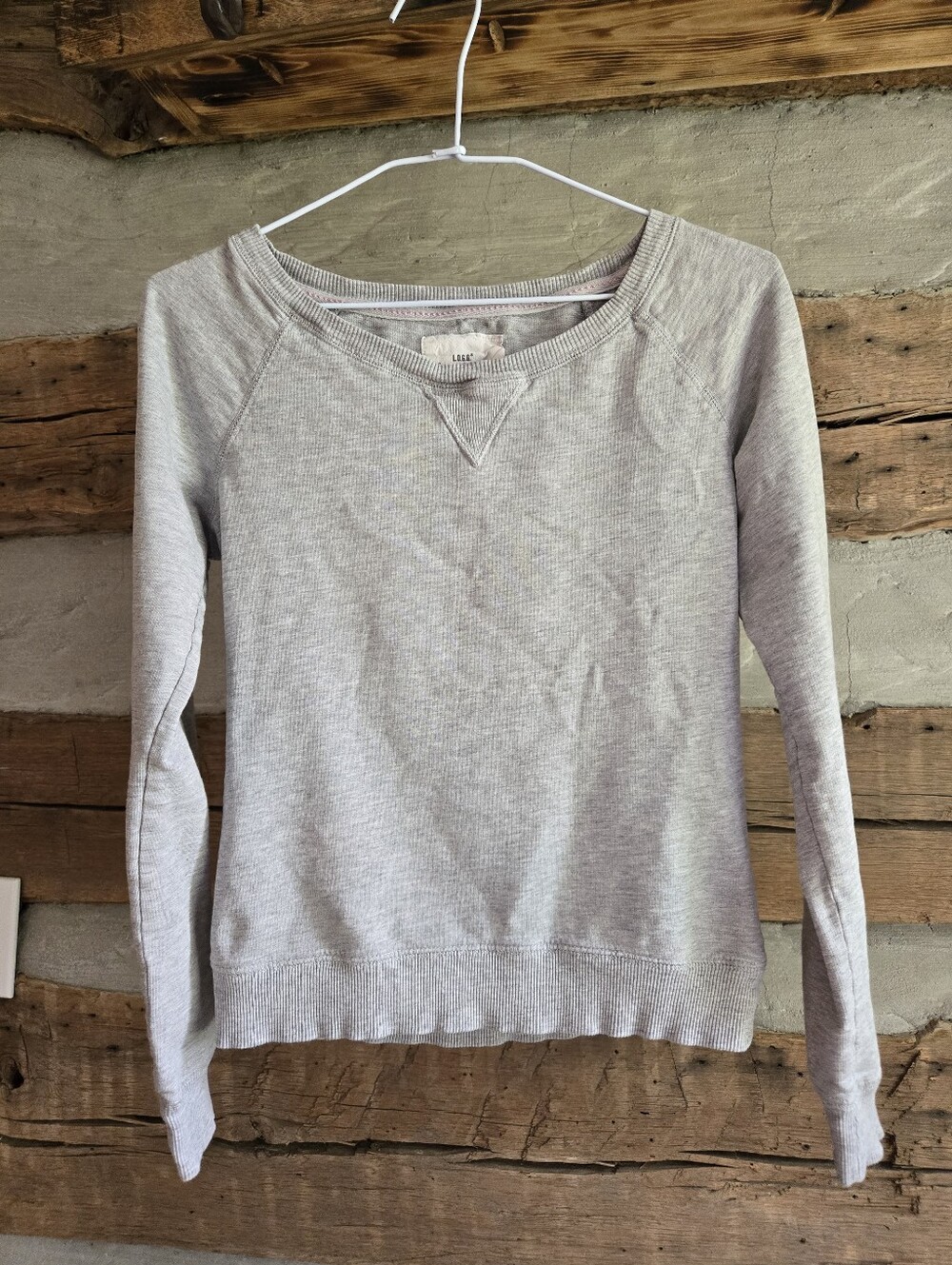 Light Gray Ribbed Sweatshirt